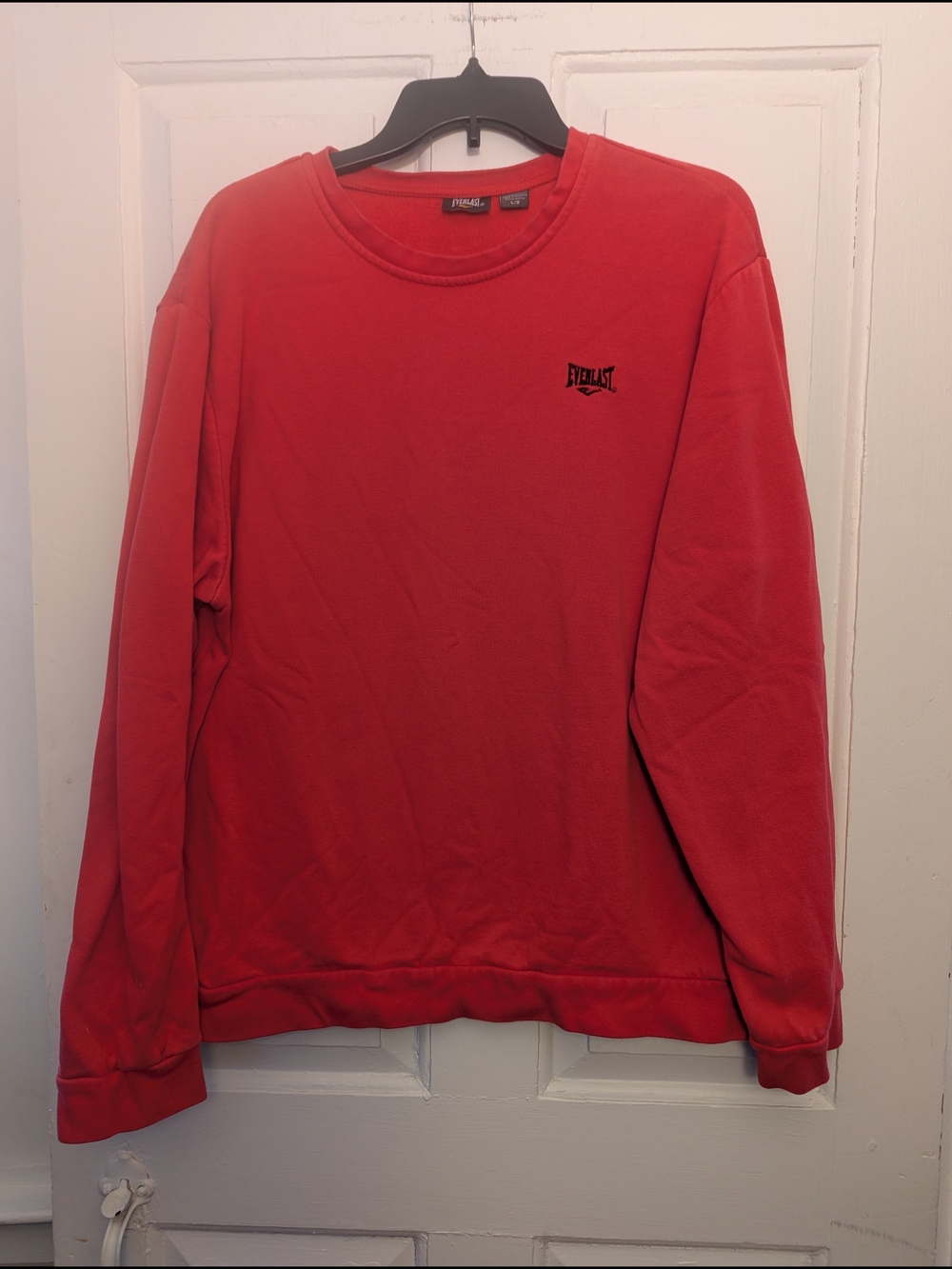 Everlast Men’s Coral-Red Crewneck Sweater